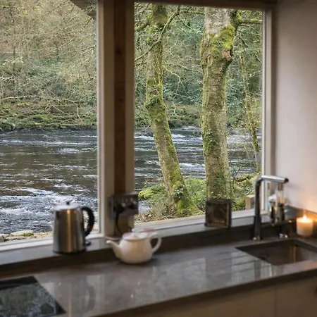 Romantic Luxury Hideaway, Aysgarth Falls