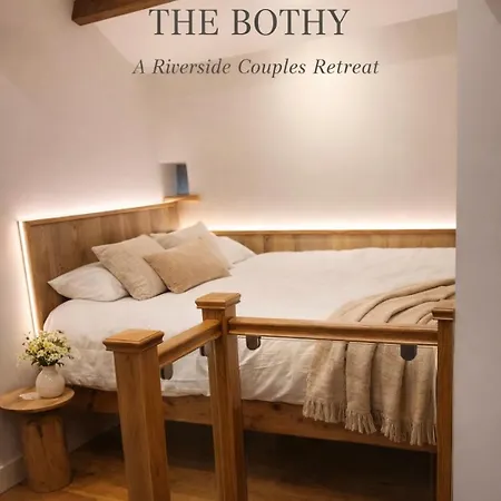 Romantic Luxury Hideaway, Aysgarth Falls *