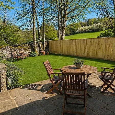 Romantic Luxury Hideaway, Aysgarth Falls