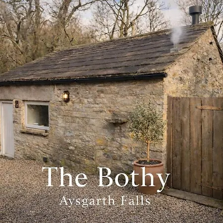 Romantic Luxury Hideaway, Aysgarth Falls Дом отдыха