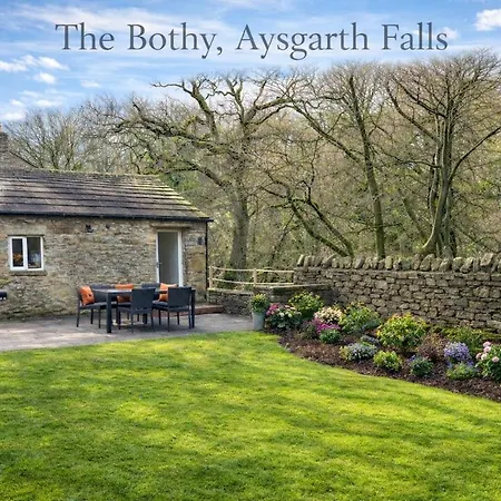 Romantic Luxury Hideaway, Aysgarth Falls Holiday home *